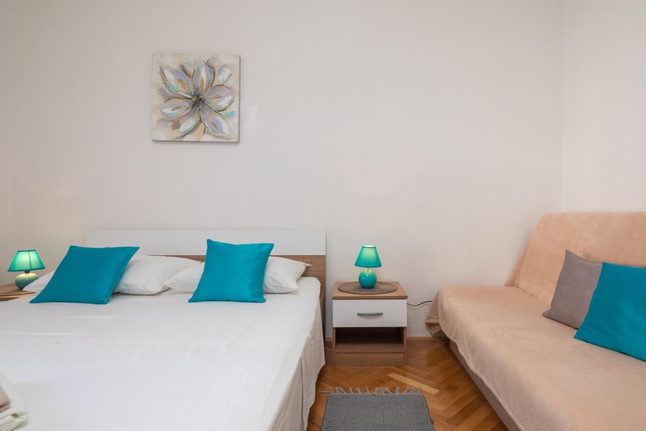 Apartment Beba Dugi Rat Eksteriør billede